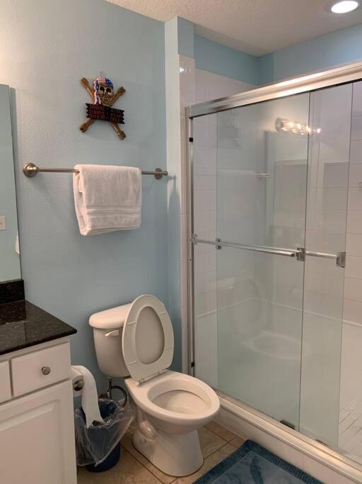 Gulf Coast Gold Private Condo - 2Bed, 2Bath, Sleep 6, Across Street From Beach, Balcony Views Of Sunsets, Beach & Gulf, Pool, Gym St. Pete Beach Εξωτερικό φωτογραφία