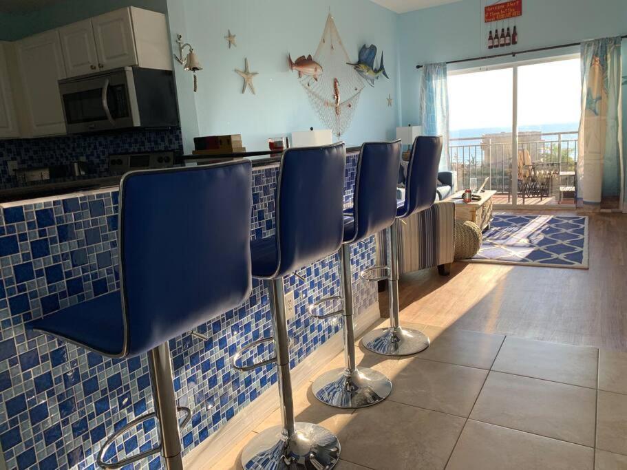 Gulf Coast Gold Private Condo - 2Bed, 2Bath, Sleep 6, Across Street From Beach, Balcony Views Of Sunsets, Beach & Gulf, Pool, Gym St. Pete Beach Εξωτερικό φωτογραφία